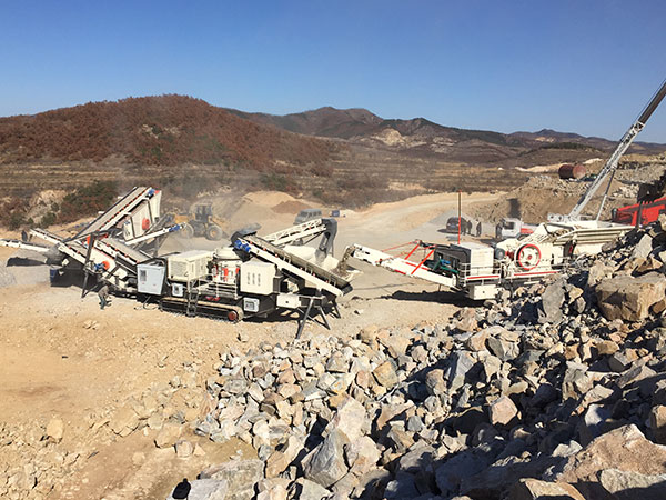 渣土粉碎車生產(chǎn)廠家推薦，多少錢一臺？