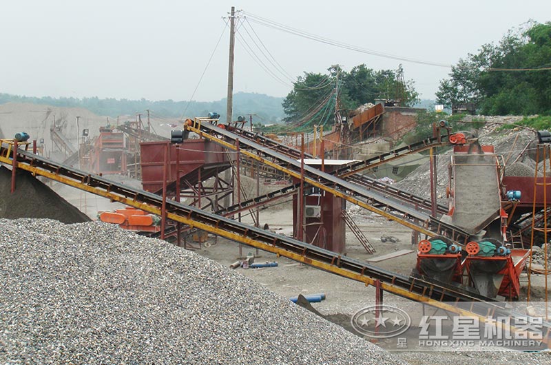 對輥機(jī)制砂加工客戶現(xiàn)場實(shí)拍